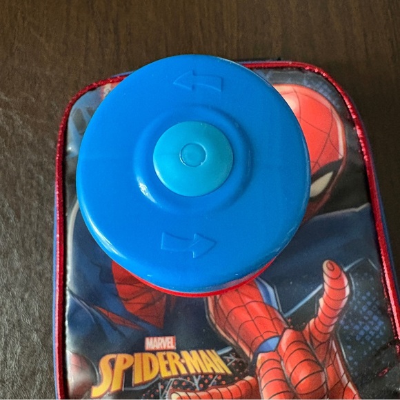 Marvel Spiderman Backpack Lunchbox and Tumbler 3 Pc set - Picture 3 of 15